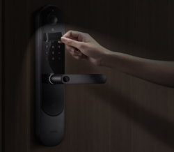 I protect my house with a smart lock